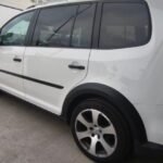 Volkswagen Touran Cross 2.0 TDI DSG 2011